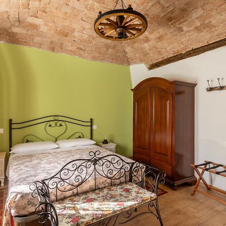 Chrizia Otel Novi Ligure Dış mekan fotoğraf