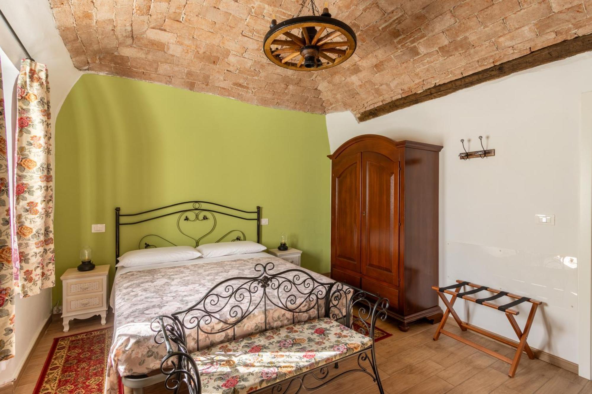 Chrizia Otel Novi Ligure Dış mekan fotoğraf